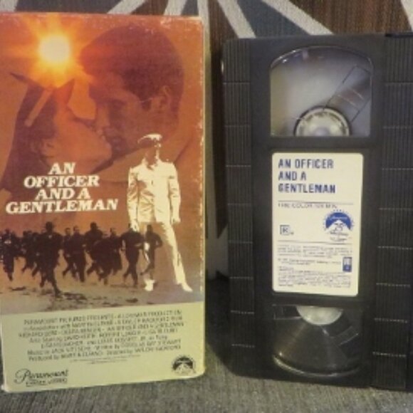 AN OFFICER AND A GENTLEMAN - 1982 - VHS (1st Release - Original 1982 Copy) - Picture 7 of 12